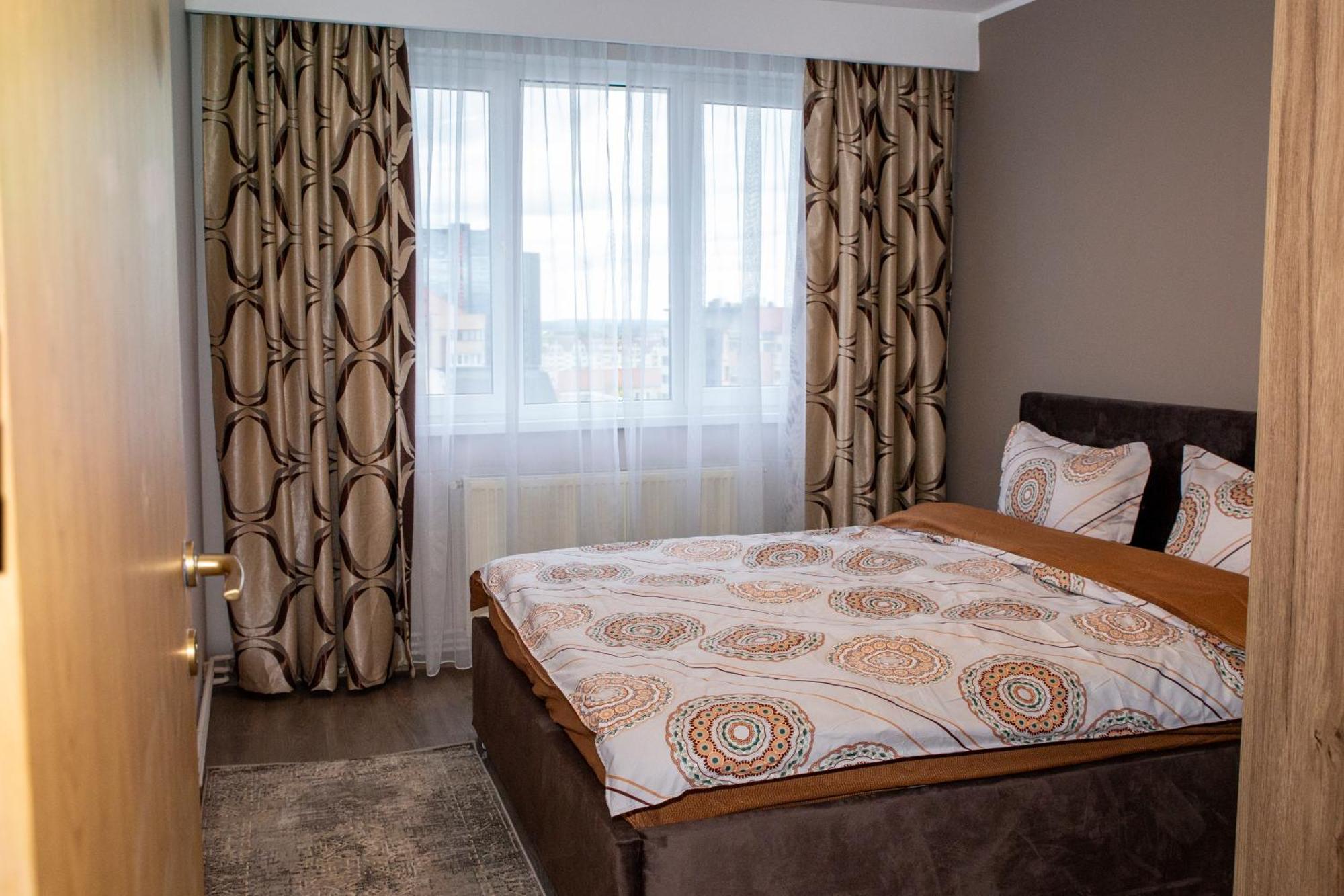 Green Vetiver Apartment Сибиу Екстериор снимка